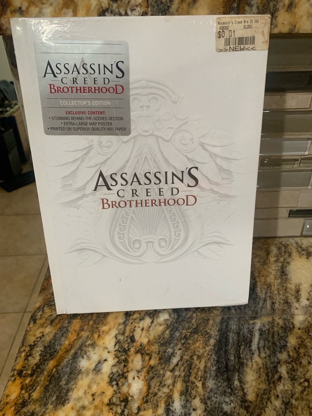 Assassin's Creed: Brotherhood Collector's Edition: The Complete Official Guide